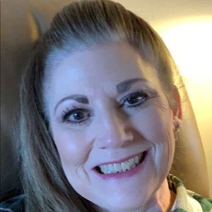 Meet your Posher, Kay